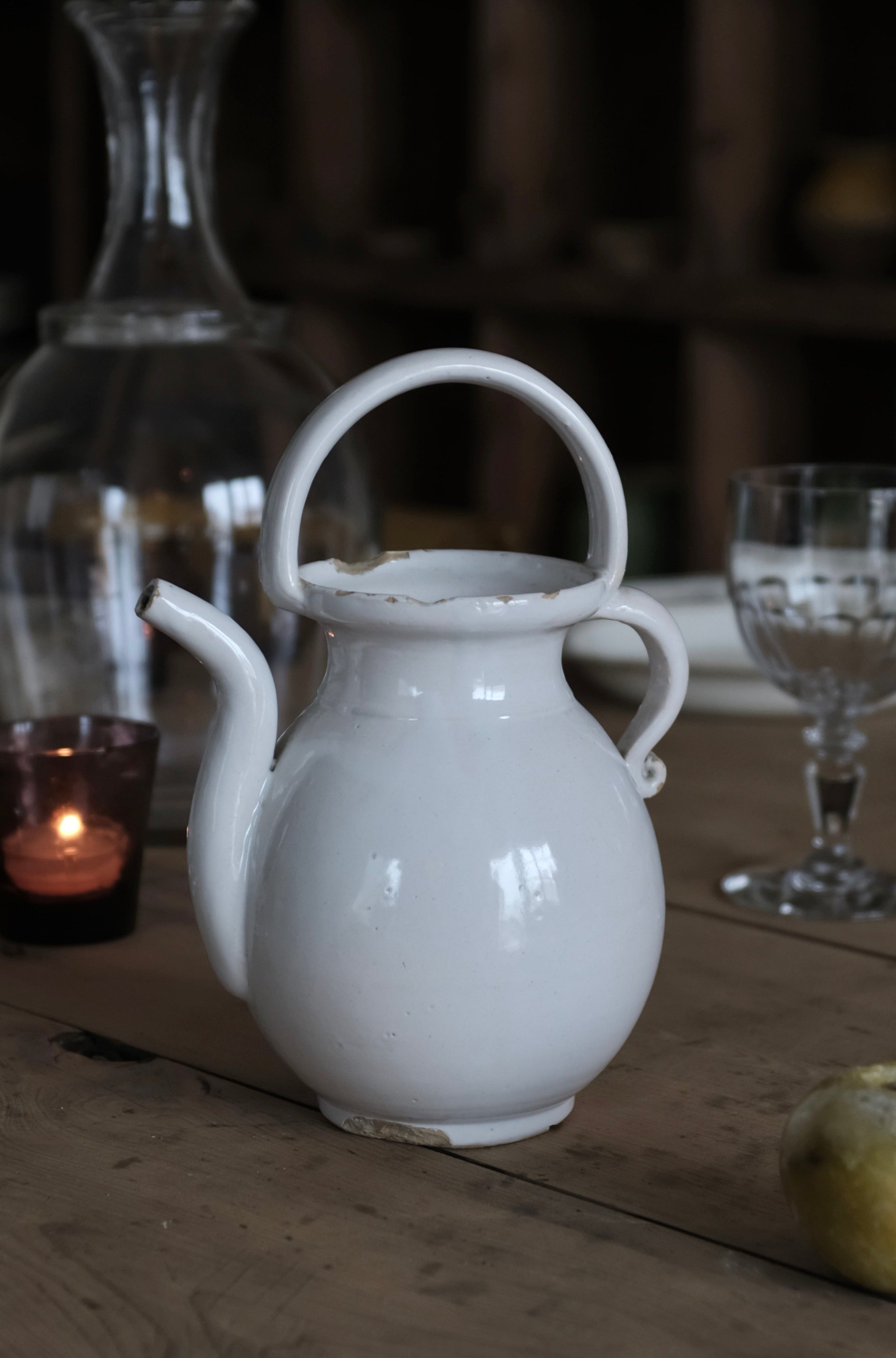 French Antique Provence Pitcher "Gargoulette" / フランス アンティーク 白錫釉 水差し ピシェ 23564, French Antique Faience Pitcher,- ambiant