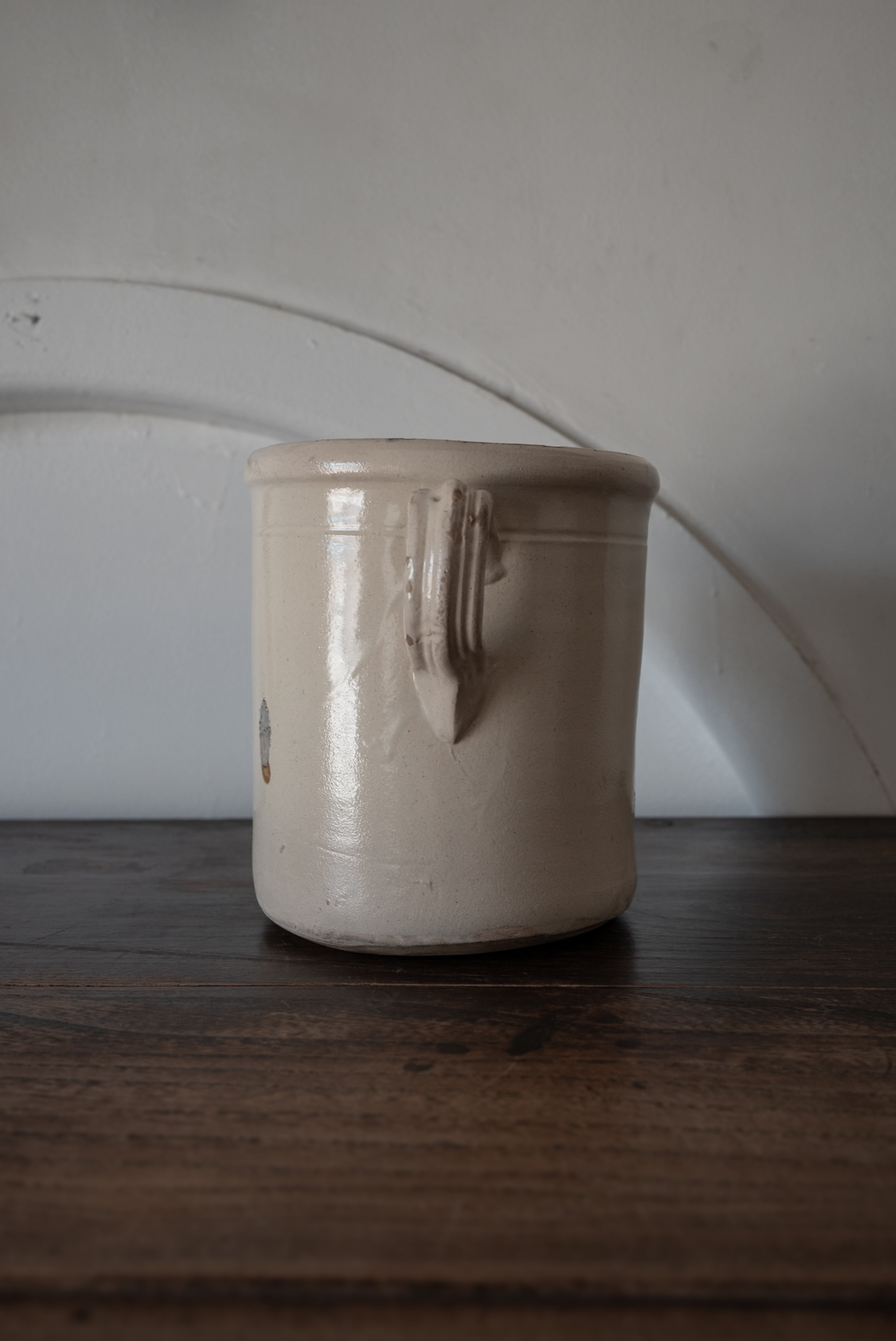 19th-20th century Puglia Grottaglie food storage jar