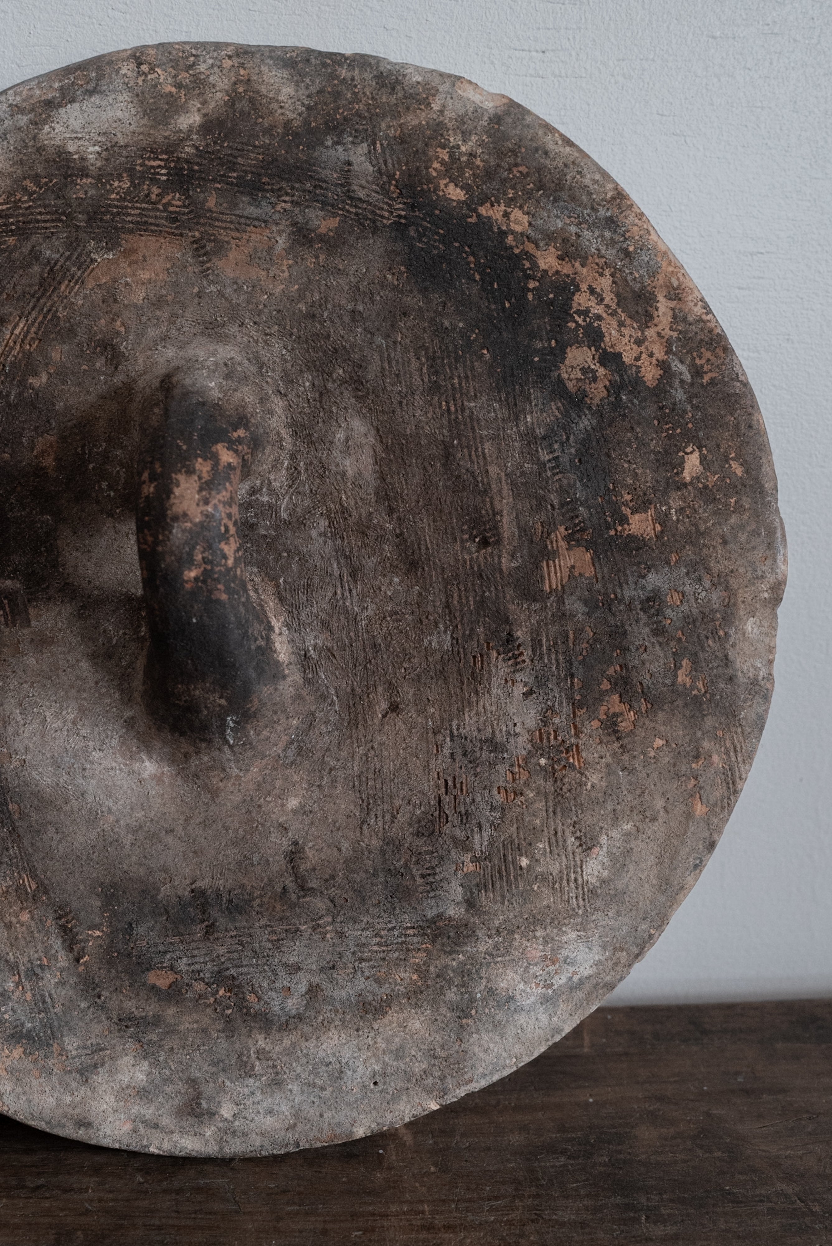 17th-18th Century Italian Terracotta Pottery Lid AN-24054