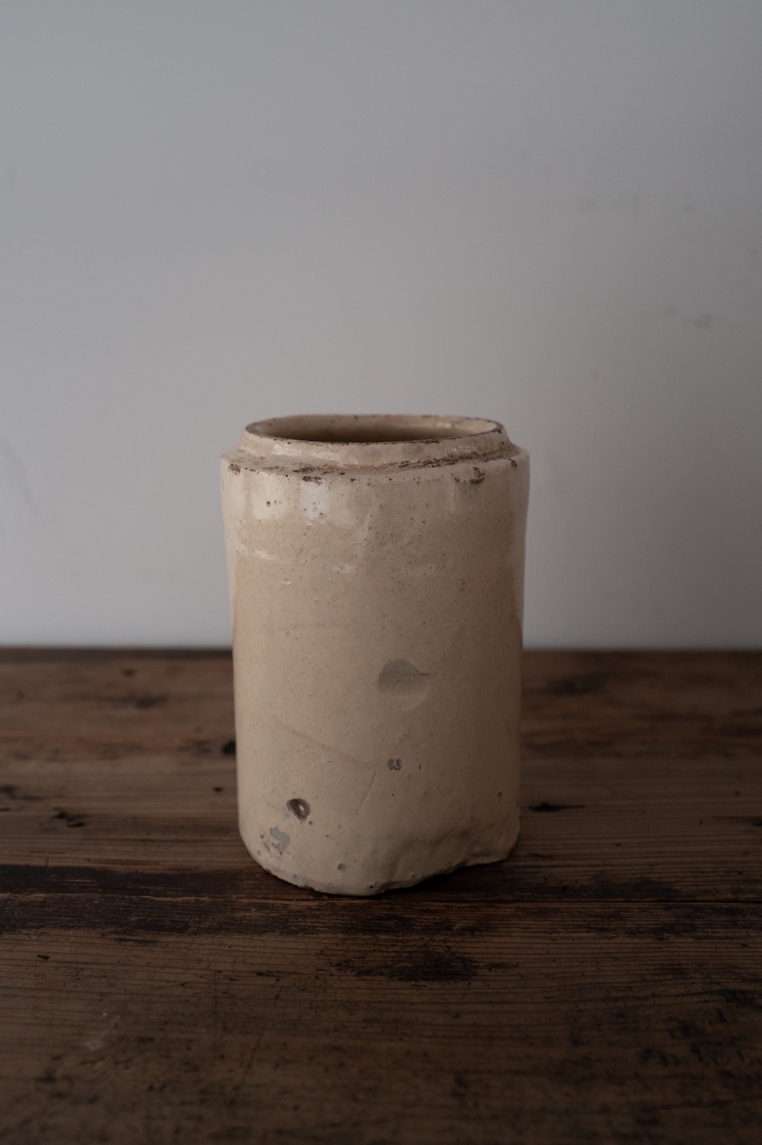 19th Century Italy, Puglia, Grottaglie Food Storage Jar AN-24133