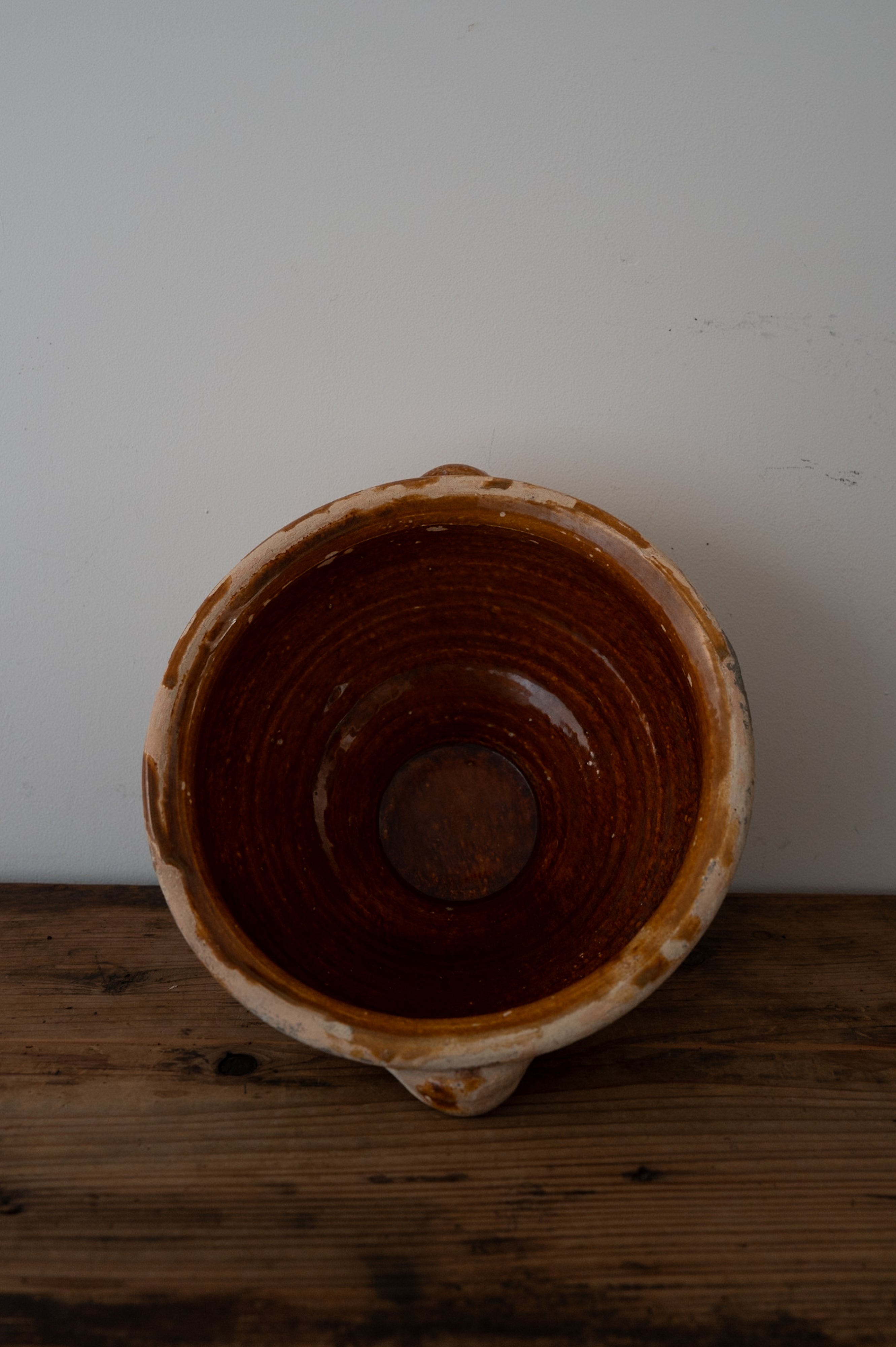 19th Century Italy Puglia Grottaglie Yellow Glazed Bowl AN-24149