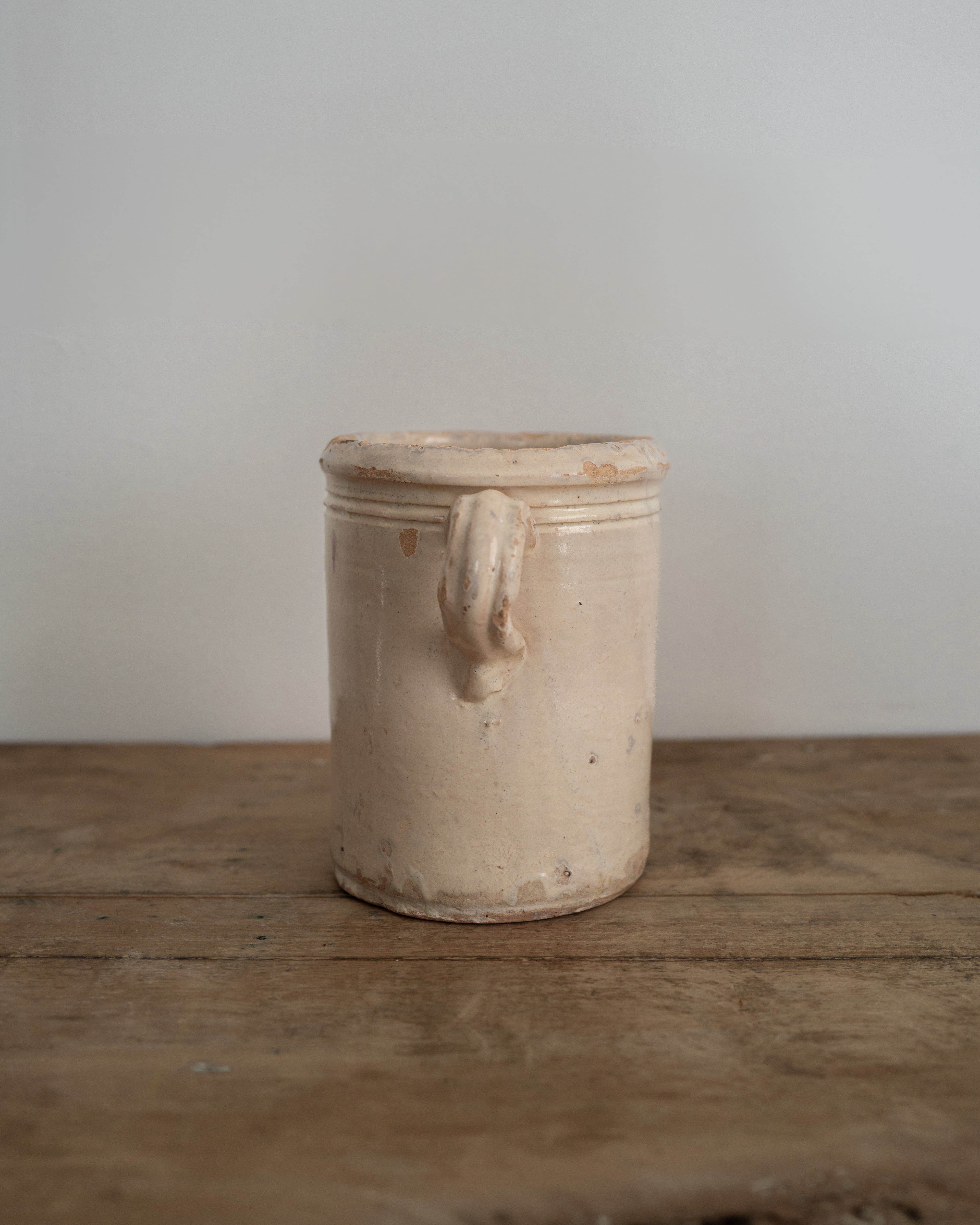 19th Century Italian Puglia Grottaglie Pot AN-25074