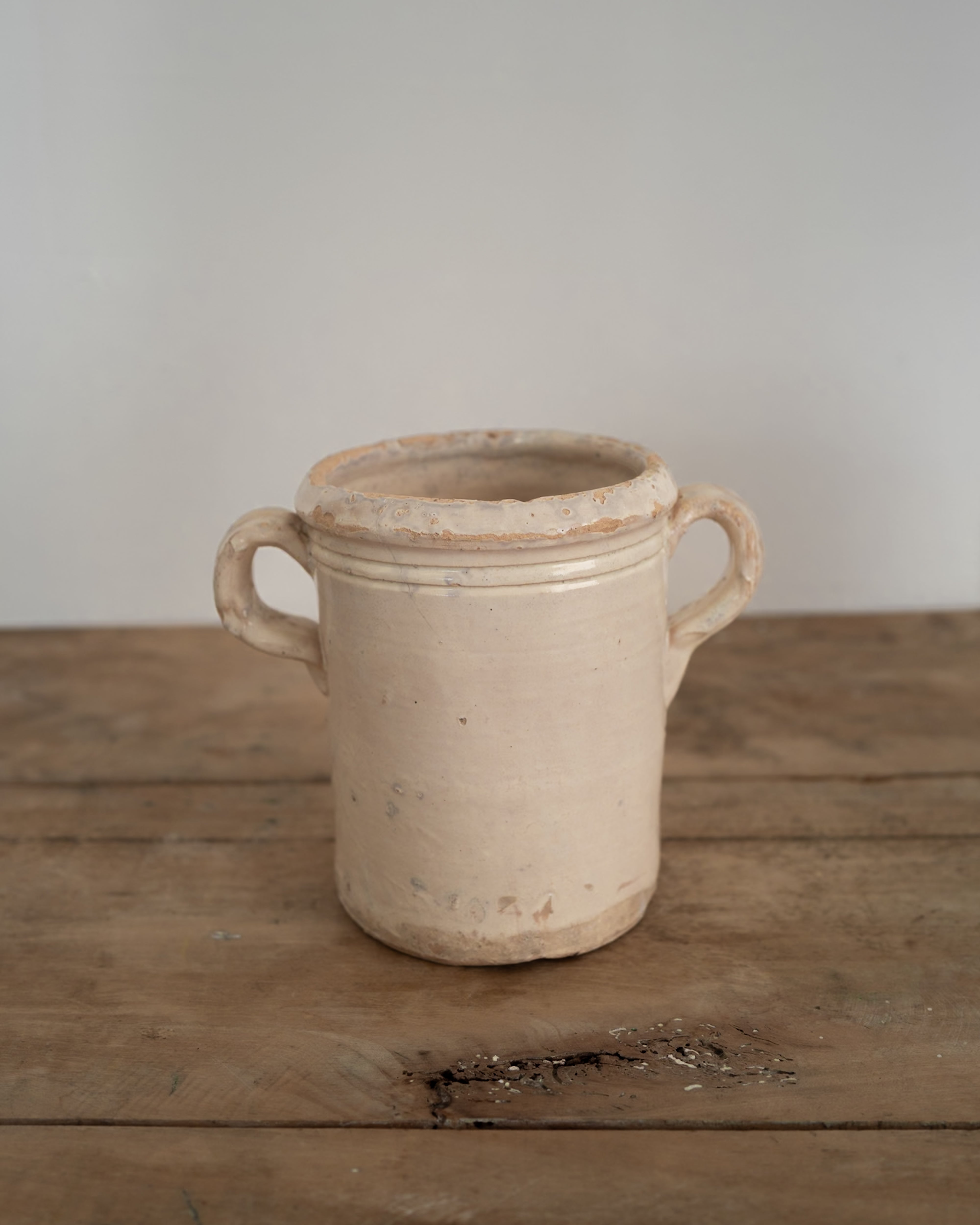 19th Century Italian Puglia Grottaglie Pot AN-25074