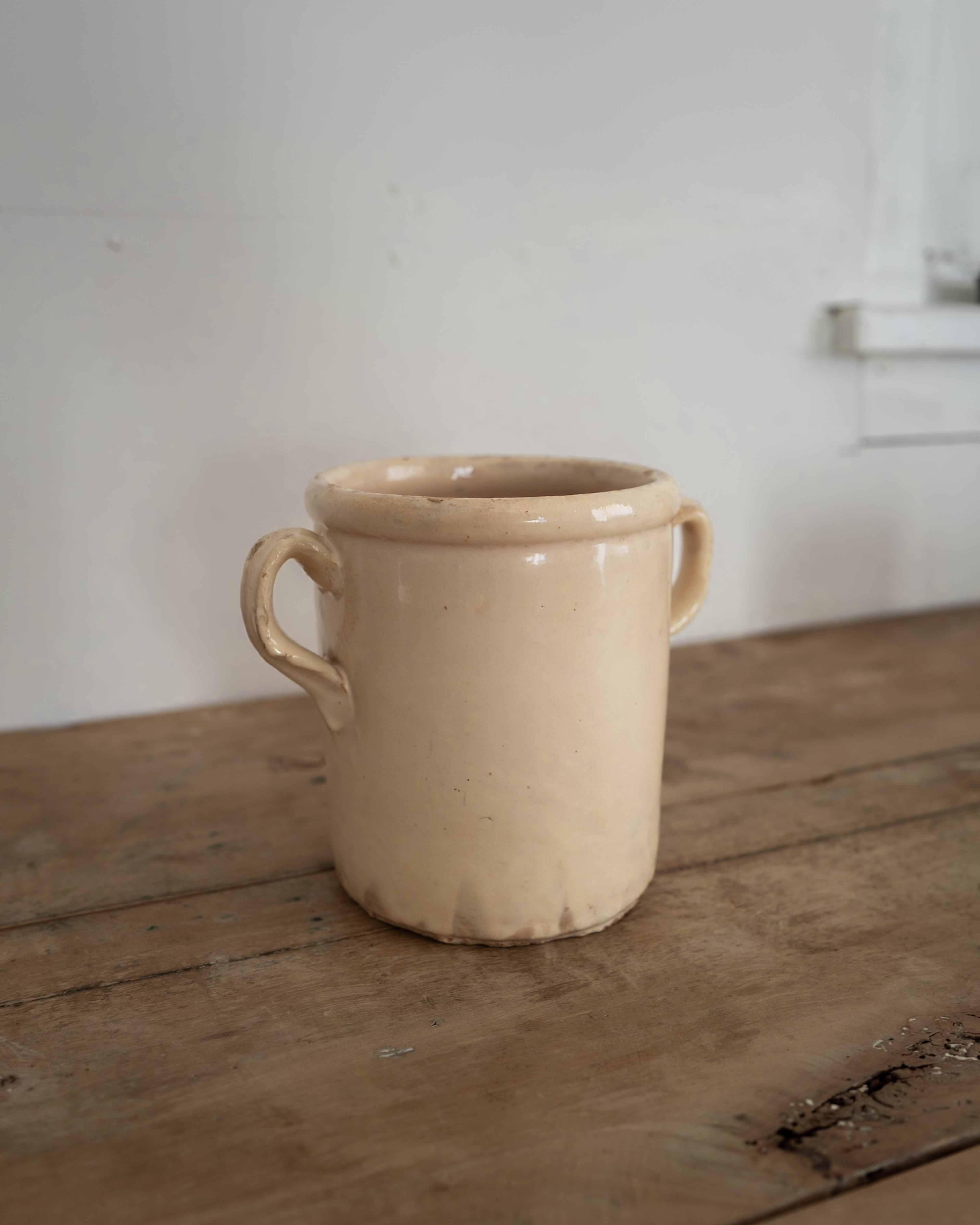 19th Century Italian Puglia Grottaglie Pot AN-25081
