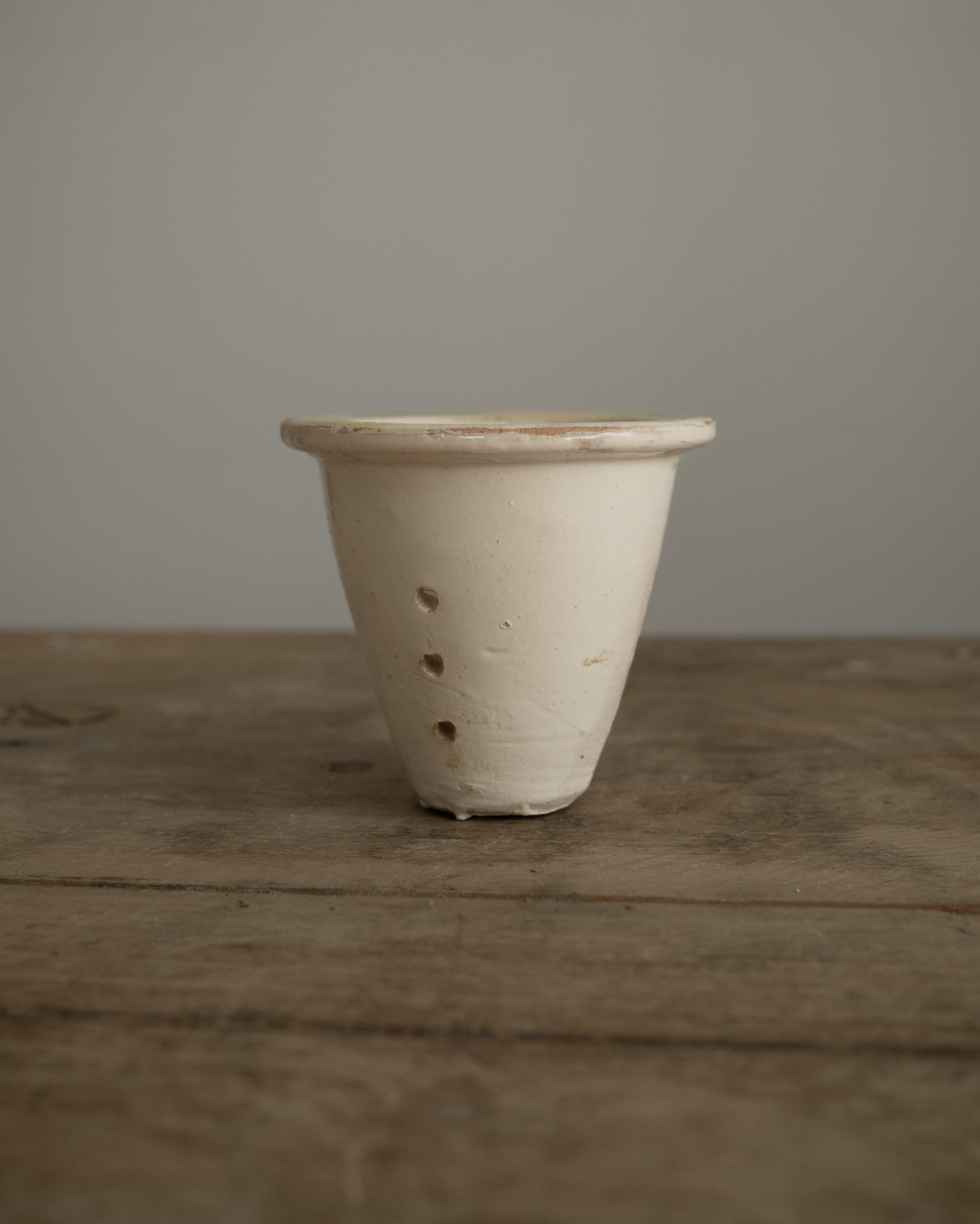 Southern Italy, Puglia, Grottaglie, Ricotta Cheese Drainer AN-24073
