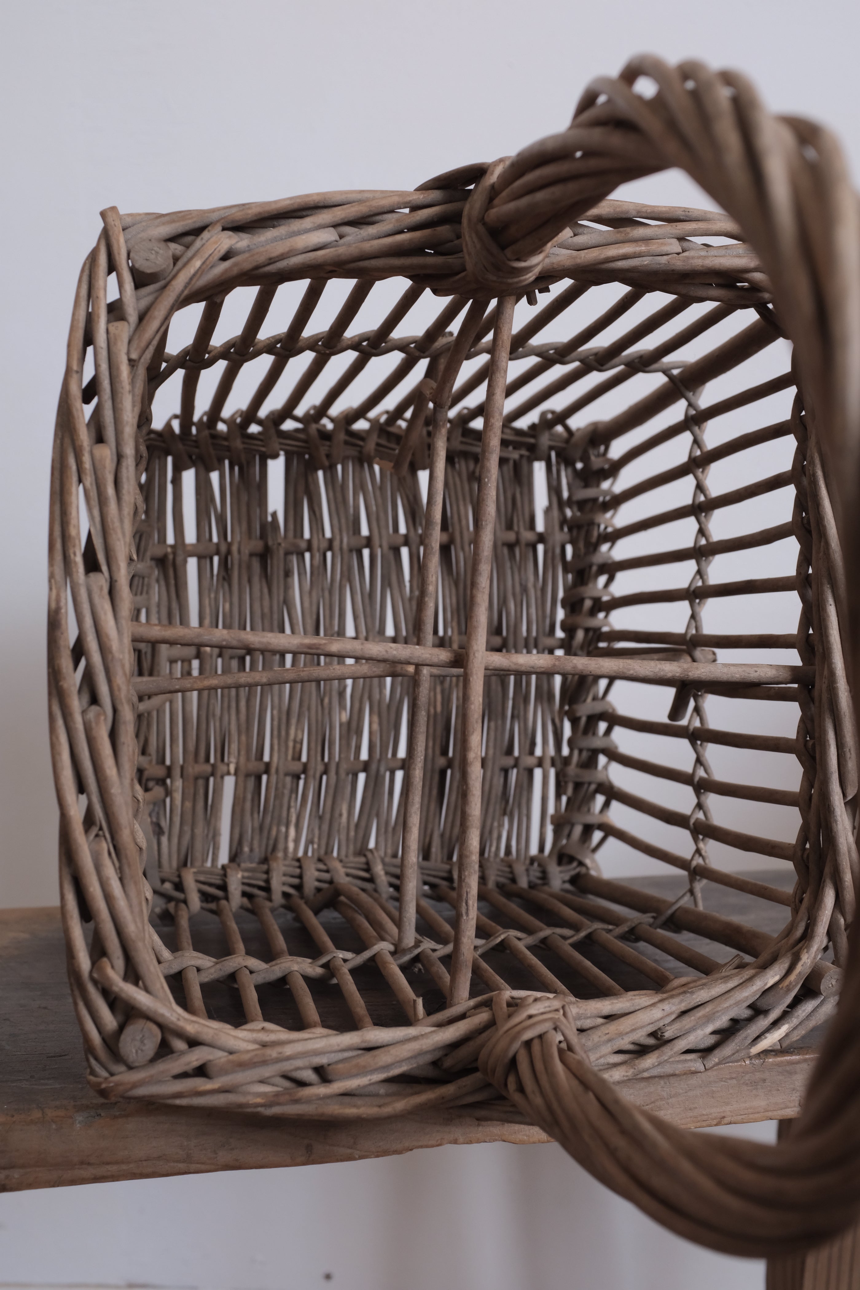  French Wicker Basket  &quot;Panier&quot; / フランス ボトル入れ用 パニエ, French Wicker Basket &quot;Panier&quot;,- ambiant