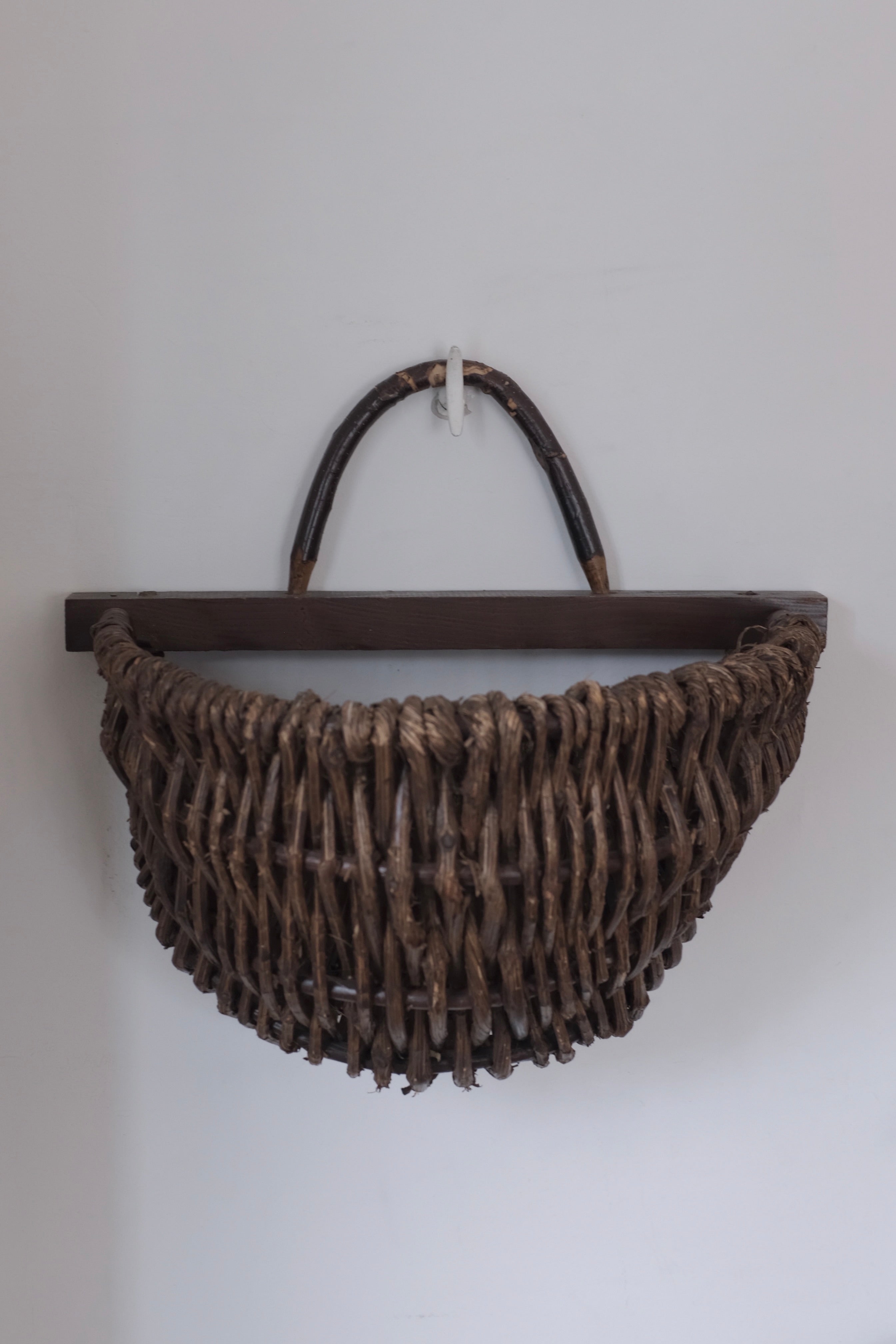  French Wall Hanging Basket  &quot;Panier&quot; / フランス アンティーク 壁掛け パニエ, French Wall Hanging Basket &quot;Panier&quot;,- ambiant